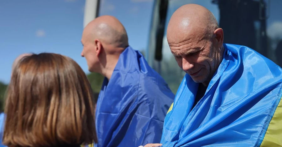 З полону повернулися дві пари братів та вчителька, яка не бачила своїх дітей шість років, - історії звільнених