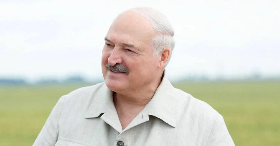 Трамп перед зустріччю з Путіним несподівано зателефонував Лукашенку  