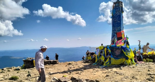 На Говерле - ремонт: ветераны и волонтеры ищут грузчиков