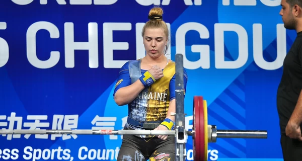 Украинка Русаненко побила мировой рекорд в пауэрлифтинге на 