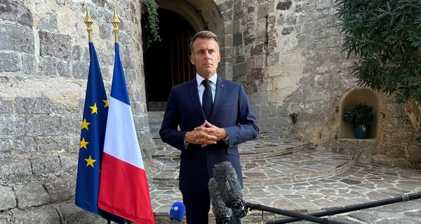 Макрон в преддверии встречи с Трампом: Украине предложили не мир, а капитуляцию