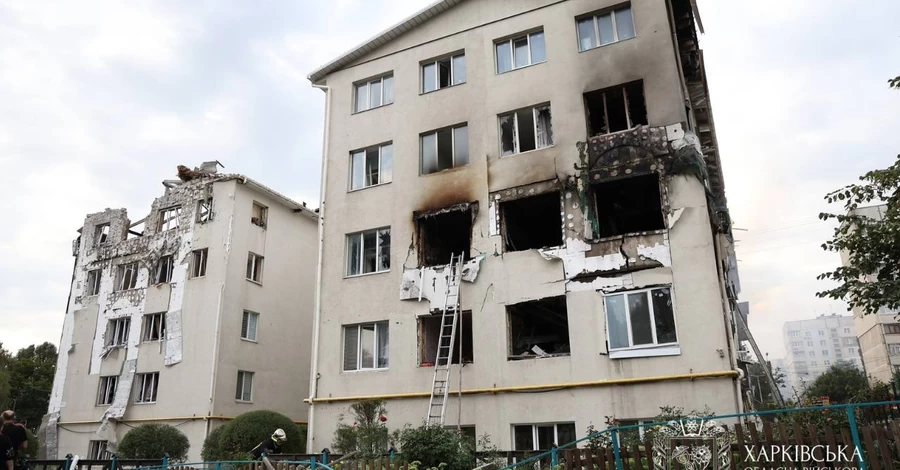 Росія вдарила по будинку у центрі Харкова: багато поранених, серед загиблих діти 2 та 16 років