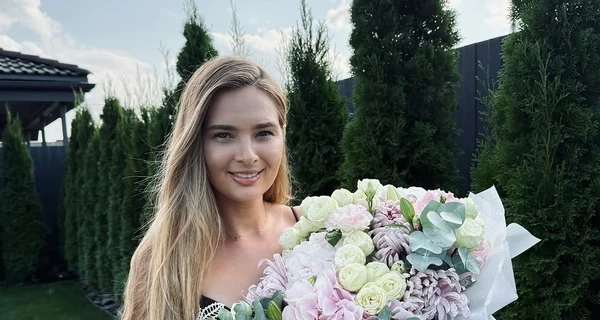 Телеведущая Наталья Островская в годовщину свадьбы показала редкое фото с мужем