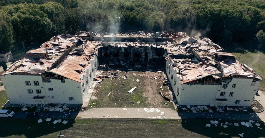 Корпус Сумского госуниверситета разрушен в результате российской атаки