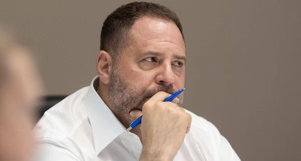 Ермак назвал “максимальной наглостью” российский штурм с флагом США