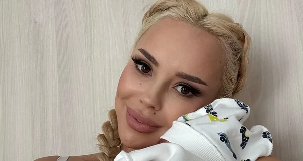 Певица СолоХа в третий раз стала мамой