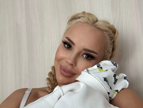 Співачка СолоХа втретє стала мамою