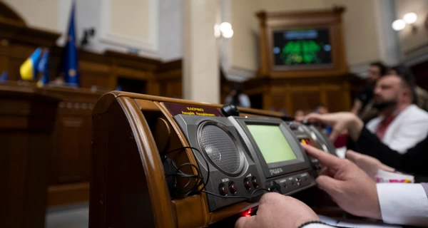 Рада забрала 8 млрд из бюджета Киева - Кличко возмущен и говорит о давлении