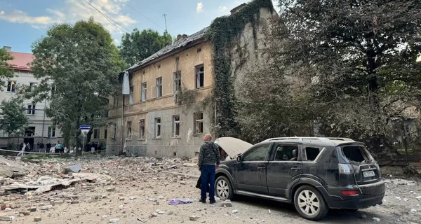Массированная ночная атака России: во Львове - один погибший, в Мукачево - 19 пострадавших