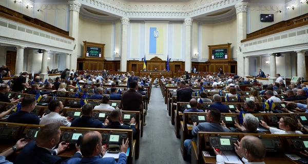 Колледж вместо ПТУ и студент вместо ученика – Рада приняла закон о профессиональном образовании
