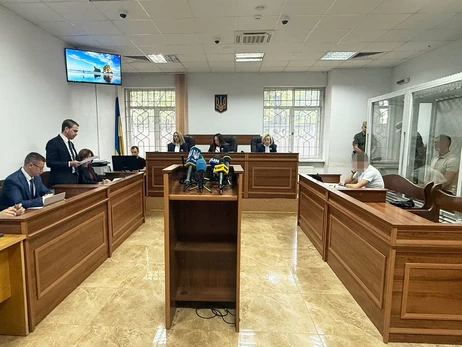 Суд допитав обвинуваченого у вбивстві підлітка на фунікулері - генпрокурор каже, що той плутав покази