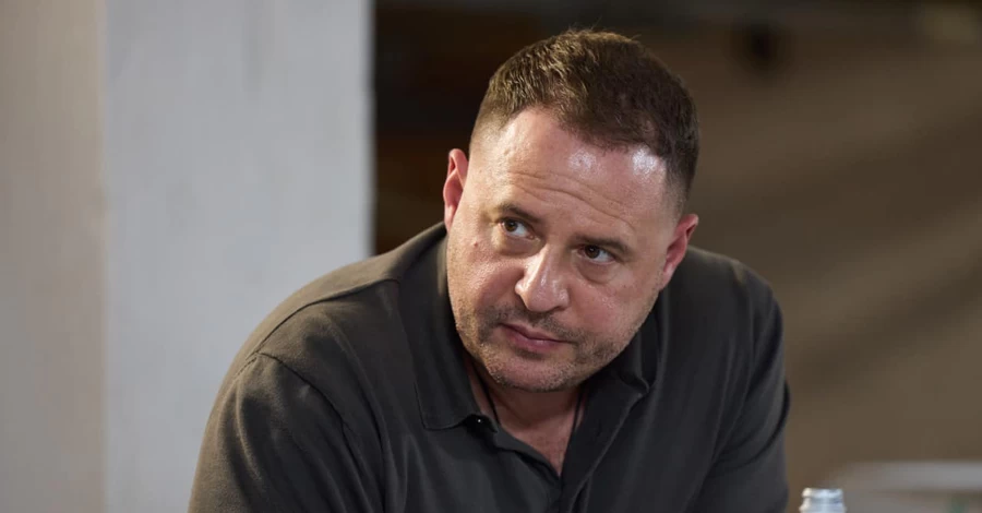 Украина не намерена уступать территории и проводить референдум не будет, - Ермак