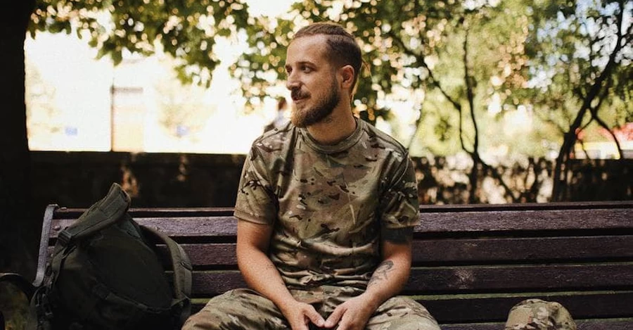 Поэт и воин Максим Кривцов посмертно получил звание Героя Украины