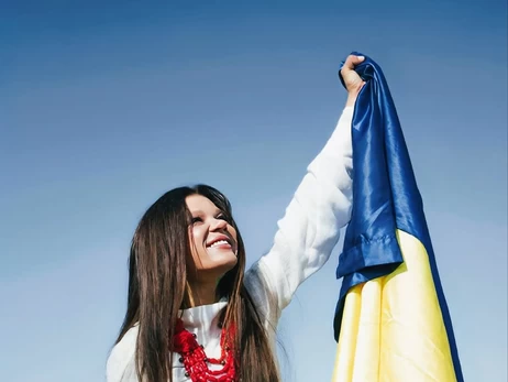 Огнєвіч, Monatik і Руслана привітали українців із Днем Незалежності