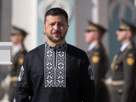 Зеленский наградил ряд лидеров других стран, их жен и мужей