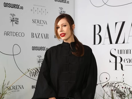 Фотограф Соня Плакидюк перенесла операцію на хребті