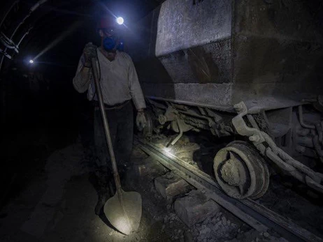 Обстрел шахты в Донецкой области - один горняк погиб, 146 застряли под землей