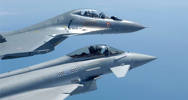 Германия подняла два истребителя из-за российского разведывательного самолета над Балтийским морем