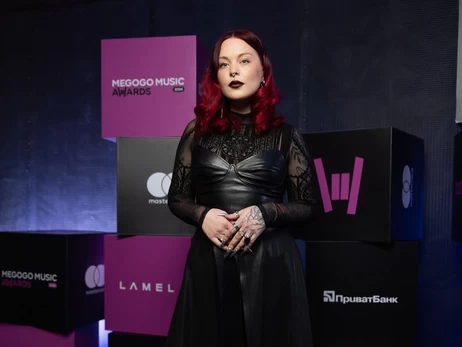 Співачка Юлія Юріна розлучилася з чоловіком після 10 років шлюбу