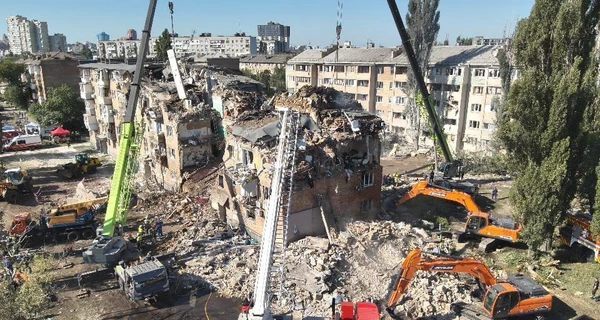 В Киеве 29 августа объявили Днем траура по жертвам российского ракетного удара