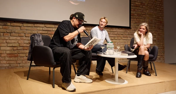 Ольга Навроцкая представила первый фэнтези-роман проекта 