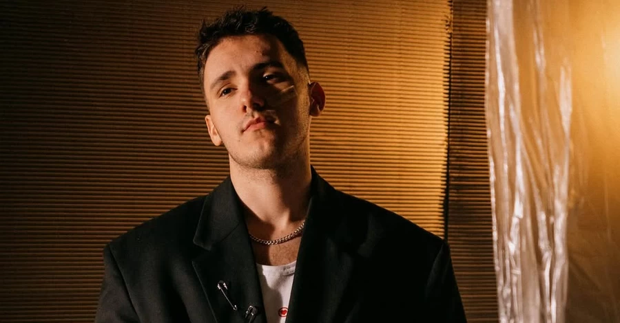 Поліція зупинила концерт під Києвом, де виступав YAKTAK - співак відреагував