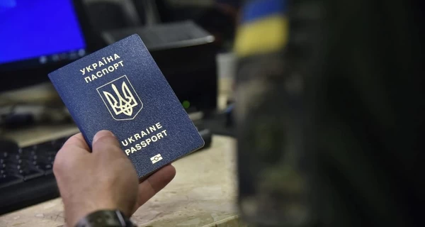 Чтобы родители не вывозили до окончания школы, - Зеленский объяснил, почему разрешил выезд мужчин 18-22 лет