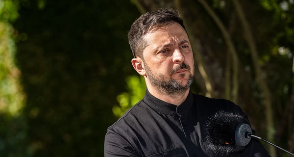 Зеленский отреагировал на статью Politico о планах союзников создать буферную зону в Украине