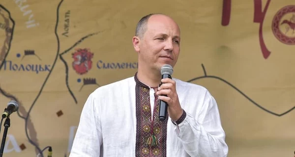 Чотири рази обирався у нардепи і був співавтором 