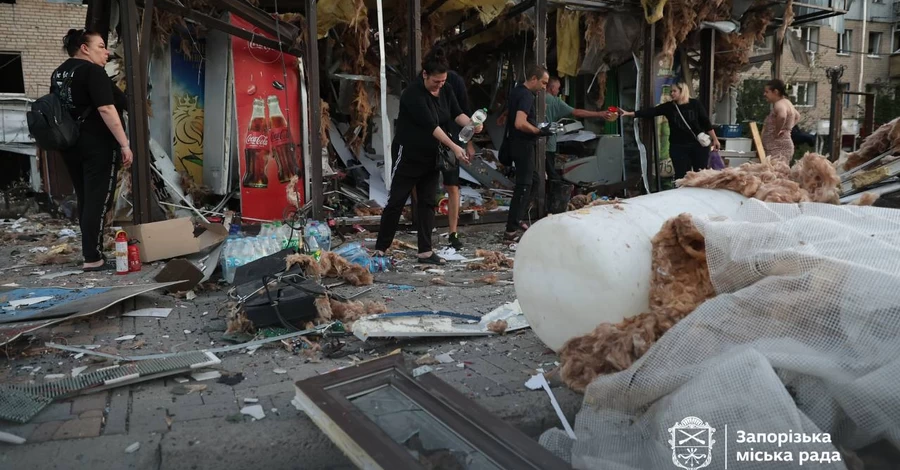 Число пострадавших в результате ночной атаки РФ на Запорожье возросло до 34