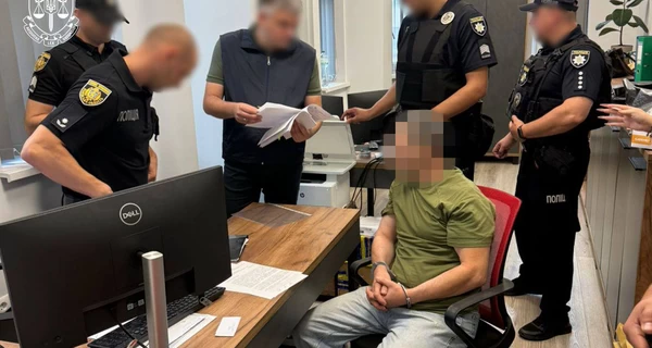 Подозреваемому в убийстве Андрея Парубия 52 года, он уже получил подозрение