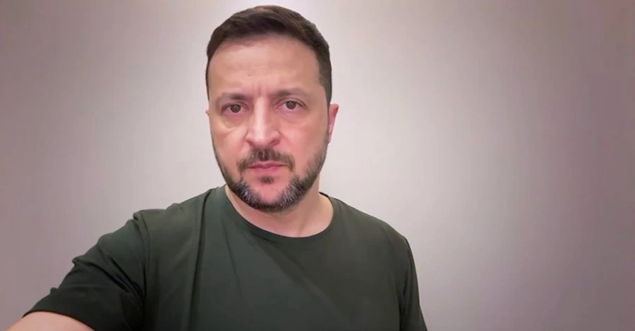 Зеленський заявив, що РФ накопичує сили на фронті: Україна відповідатиме на удари 