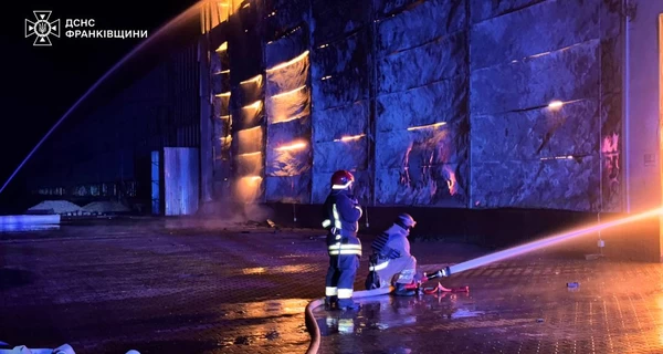 Из-за ночного обстрела в Калуше рекомендуют не вести детей в школы и детсады