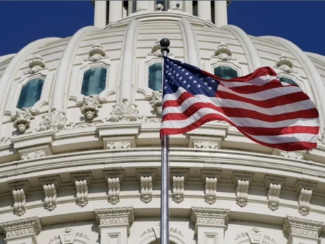 США ввели санкции против компаний и танкеров, занимавшихся контрабандой иранской нефти