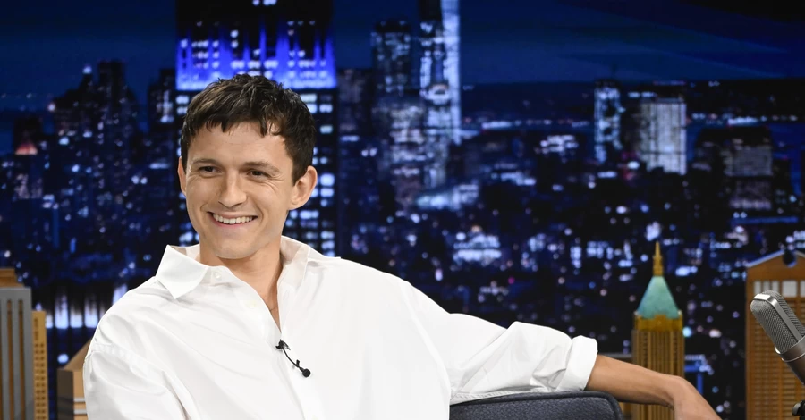 Том Холланд признался, что страдает от дислексии и СДВГ