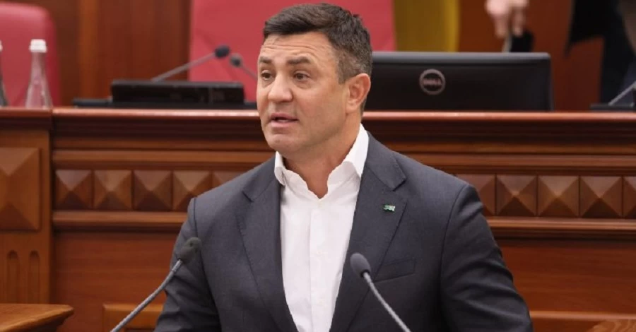 Микола Тищенко пропонує перейменувати вулицю Банкову на імені Парубія