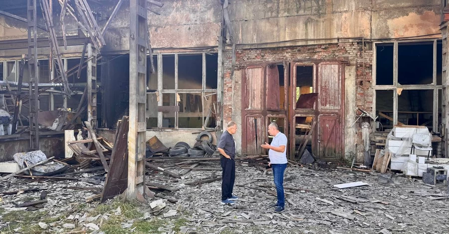 Росіяни вночі зруйнували скульптурну майстерню у Львові