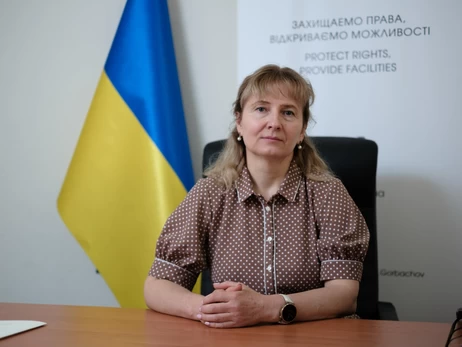 Дії директора гімназії, яка не пустила дітей на уроки через шорт, були незаконними, - омбудсмен 