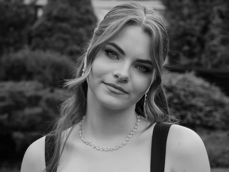 Трагедия в Белой Церкви: ученики лицея МАН скорбят по однокласснице, которую лишил жизни родной брат