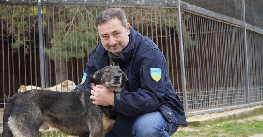 Смілянський емоційно відповів на критику в соцмережах, назвавши користувача «довбнем»