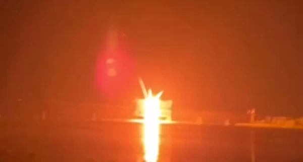 В Кременчуге россияне атаковали мост через реку Днепр