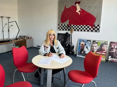 Юрий Никитин передал Ирине Билык права на все ее песни: Самый ценный подарок