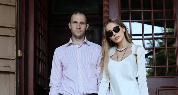 Модель Снежана Онопко спустя год после росписи обвенчалась с мужем 