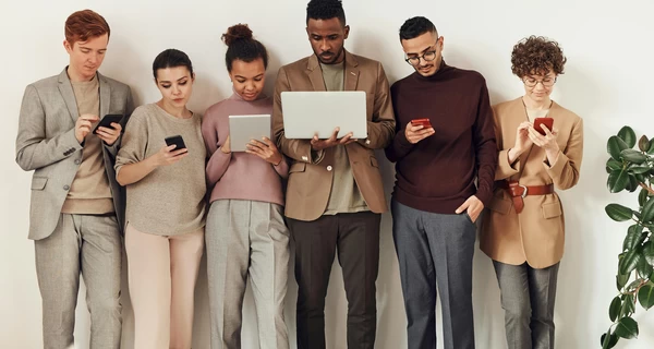 Какие обновленные модели покажет Apple: iPhone 17, AirPods Pro 3, часы и аксессуары