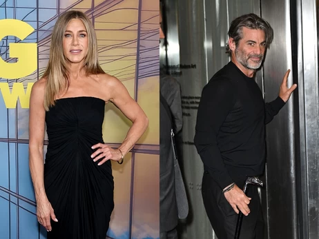 Новий хлопець Дженніфер Еністон підтримав акторку на прем'єрі четвертого сезону 