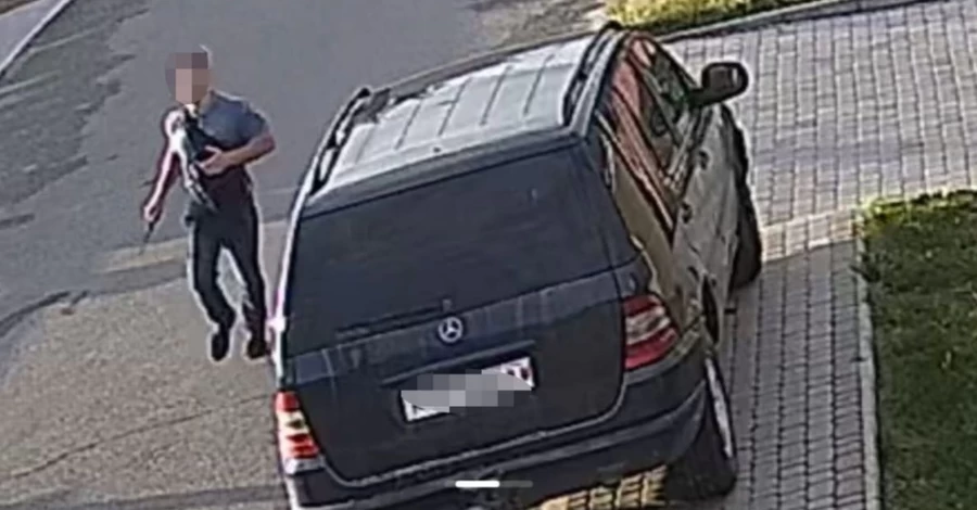 Очевидці вбивства вінницьких школярів: Нападник приїхав з ними одним автобусом