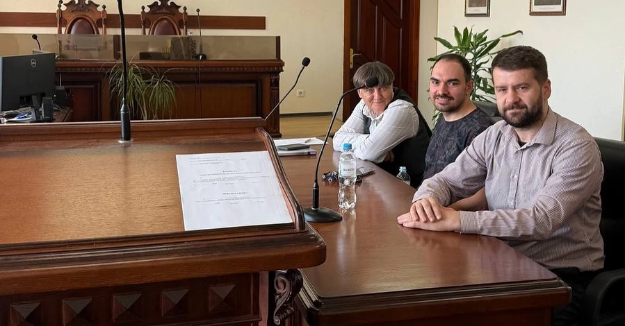 Апелляционный суд признал первые в Украине брачные отношения между двумя мужчинами