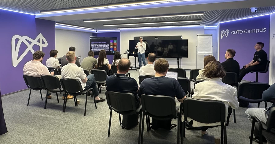 У Києві обговорили Стратегію розвитку штучного інтелекту України