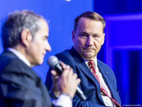 Росія свідомо атакувала Польщу, заяви про непричетність є брехнею, - Сікорський