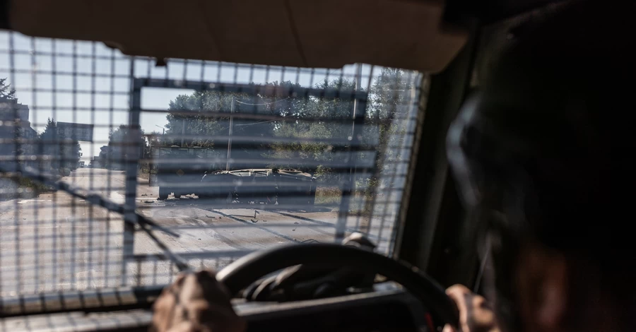 Россияне перебрасывают войска из Херсонской области и проводят ротацию близ Часового Яра, - Силы обороны